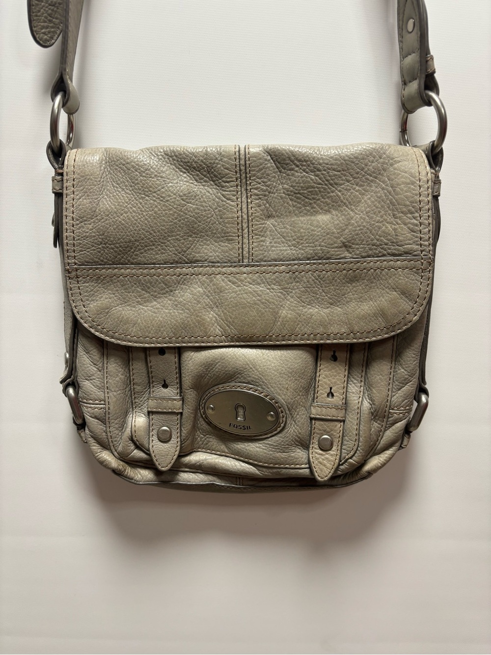 Fossil Women's Pebbled Leather Crossbody in Light Gray